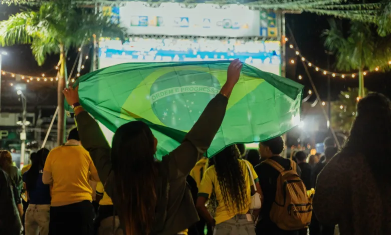 Esquina da Copa reúne torcida em Maricá e fortalece calendário gratuito no Centro
