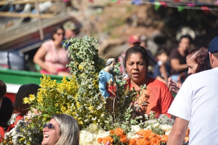 Procissão da Festa de São Pedro em Ponta Negra, Maricá