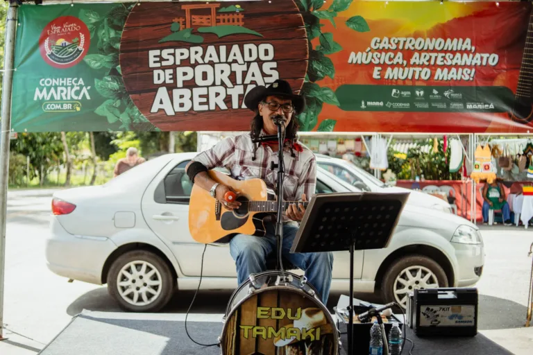 Espraiado de Portas Abertas em Marica
