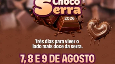 Card de divulgacao do ChocoSerra 2026 em Teresopolis, com chocolate derretido, coracoes de chocolate e as datas 7, 8 e 9 de agosto no Espaco Cultural Higino