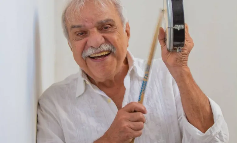 Chico Batera, musico que fara show gratuito em Niteroi em agosto de 2026
