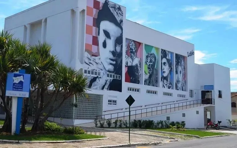 Teatro Municipal Joel Barcellos, em Rio das Ostras